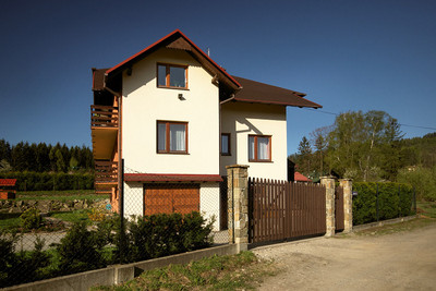 Dom SARNA