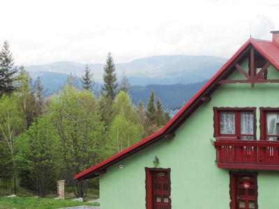 NA WYRCHGRÓNIU